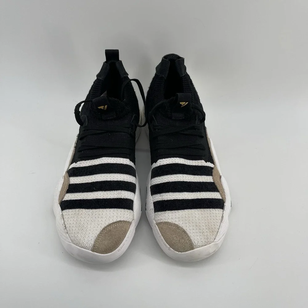 Adidas Trae Young 2 Men's Basketball Shoes Black White Ape 779001 Size 11.5